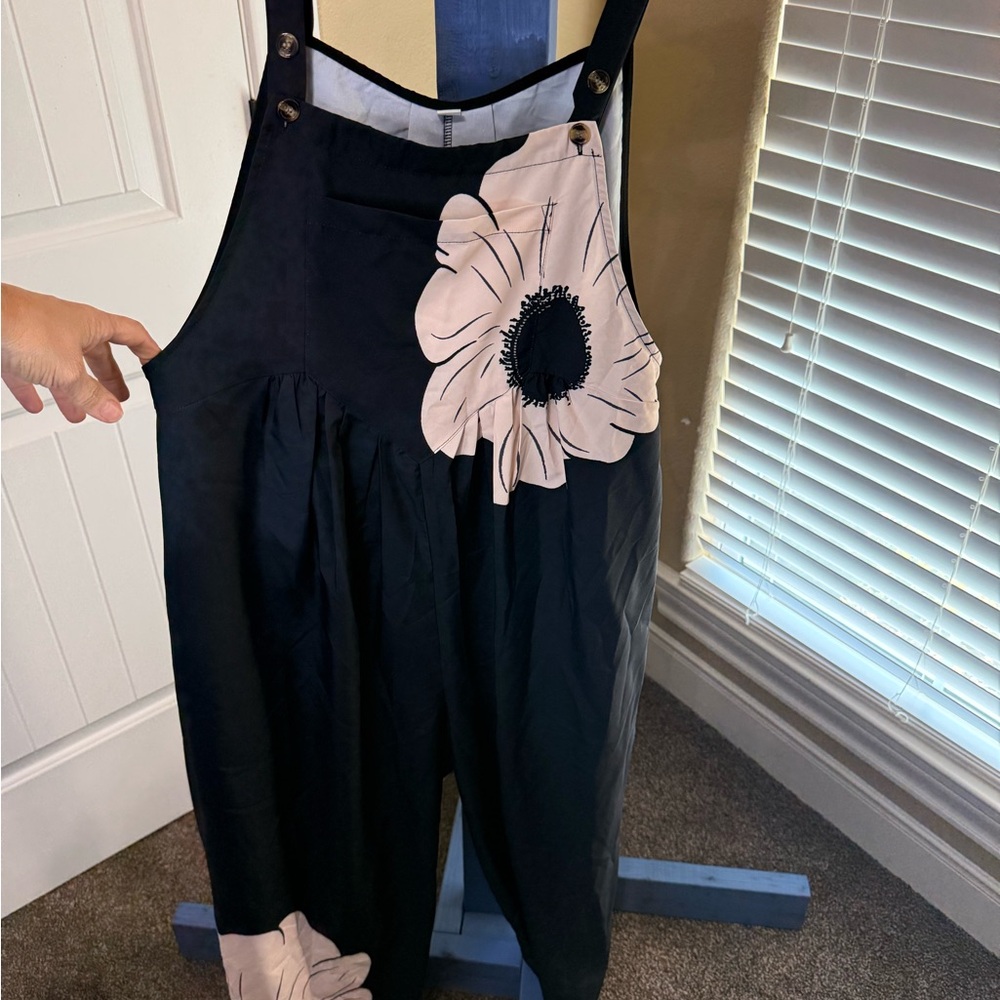 Elegant Navy Floral Jumpsuit